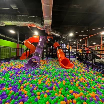 Tube slides emptying into the ball pit at FunZ Westfield